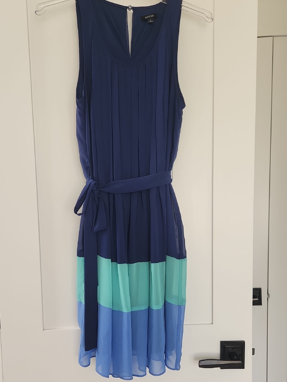 Apt. 9 Navy, Teal & Light Blue Pleated Sleeveless Colorblock Midi Dress